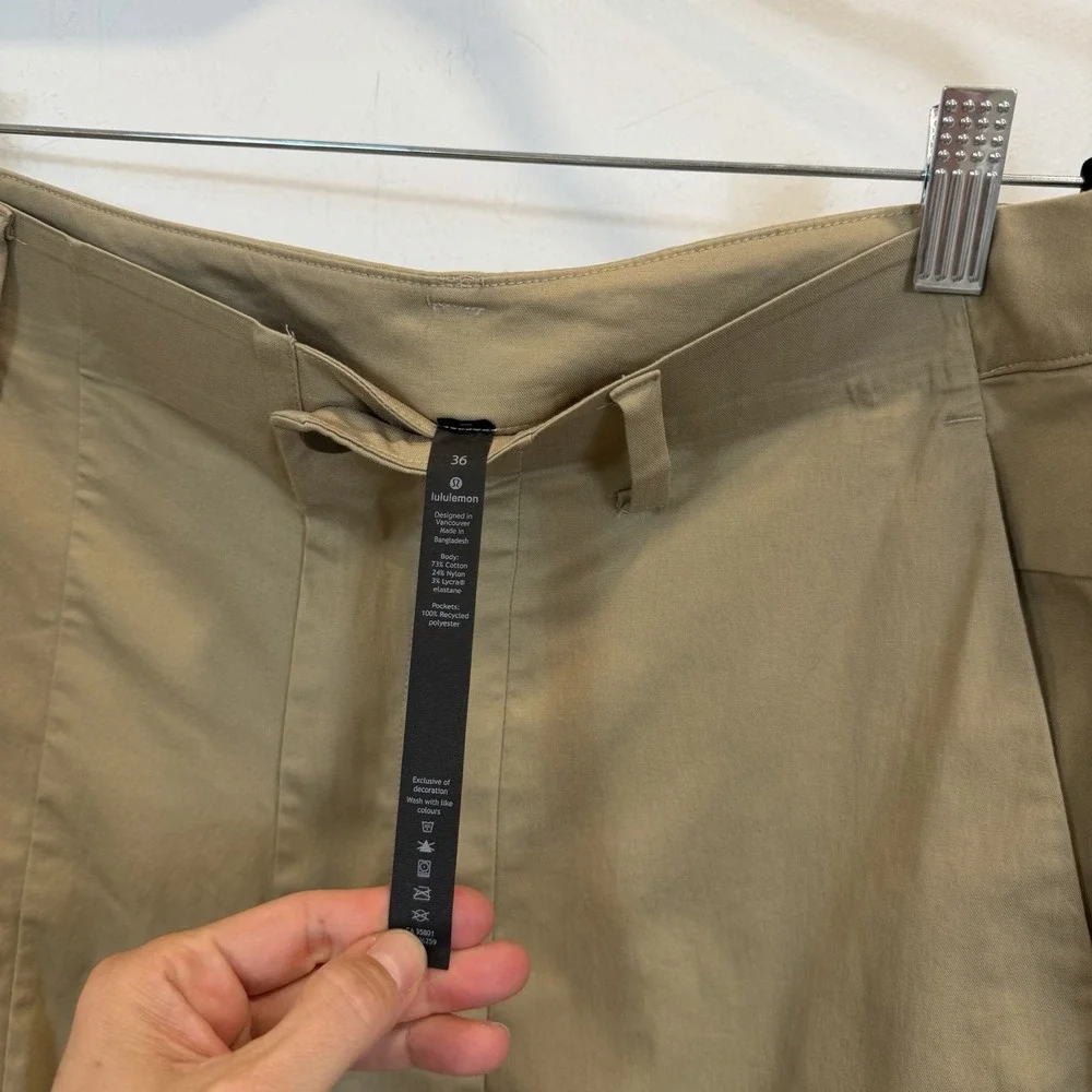 Lululemon Weekender Shorts Men's 36 Brown Khaki 9